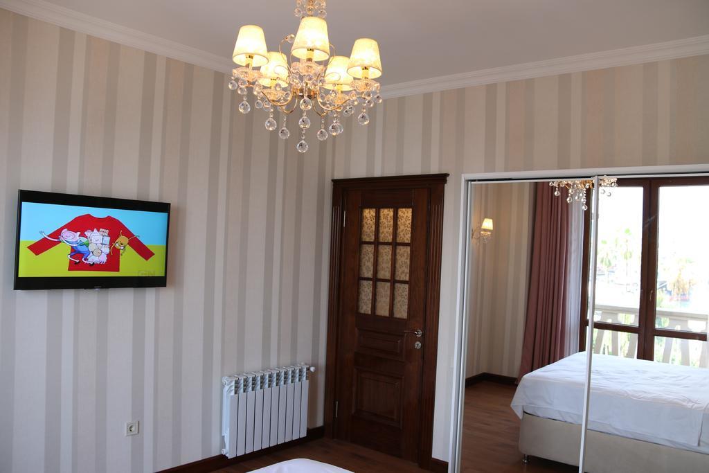 Odisea Apart Hotel Batoumi Extérieur photo