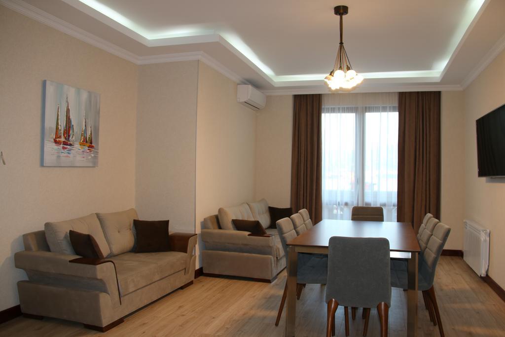 Odisea Apart Hotel Batoumi Extérieur photo