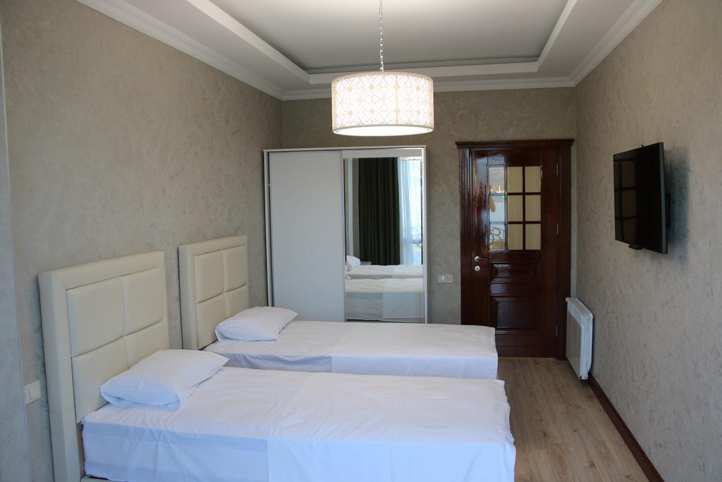 Odisea Apart Hotel Batoumi Extérieur photo