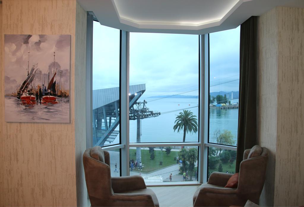 Odisea Apart Hotel Batoumi Extérieur photo